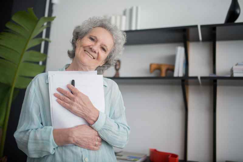 Devis mutuelle senior : comment bien le demander et le comparer ?