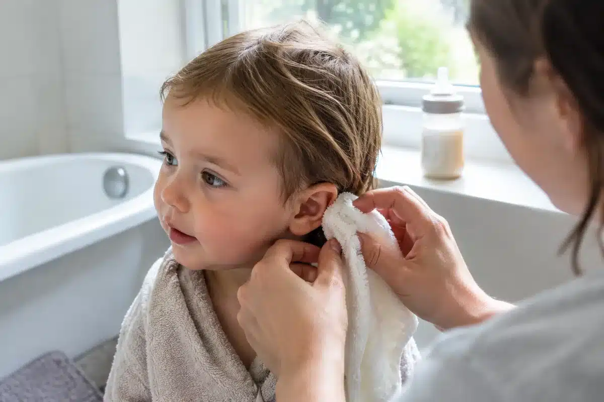 Infections de l'oreille : causes, symptômes et prévention
